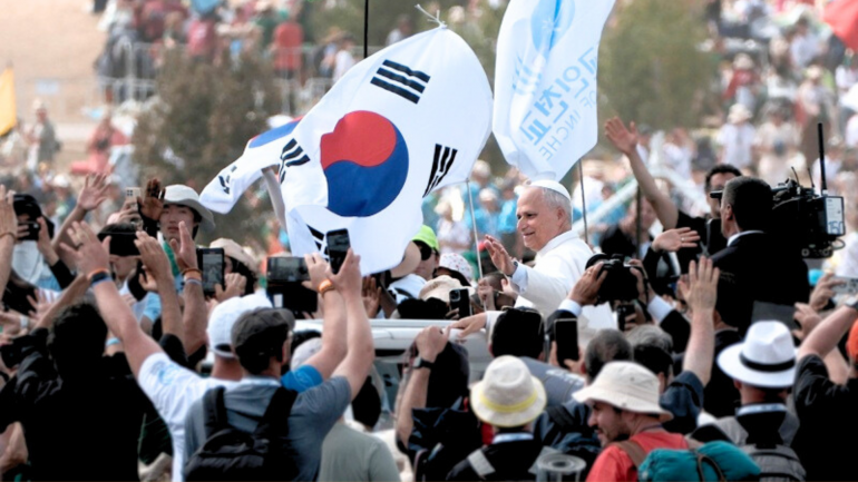 August 2,2025 nia Rome khuopi a Jubilee of the Youth Mass Siengthou joua kangnoute'n South Korea flag zaah uh (Photo CBCP NewsRoy Lagarde)